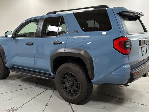 Certified 2025 Toyota 4Runner TRD Off-Road Premium image 7