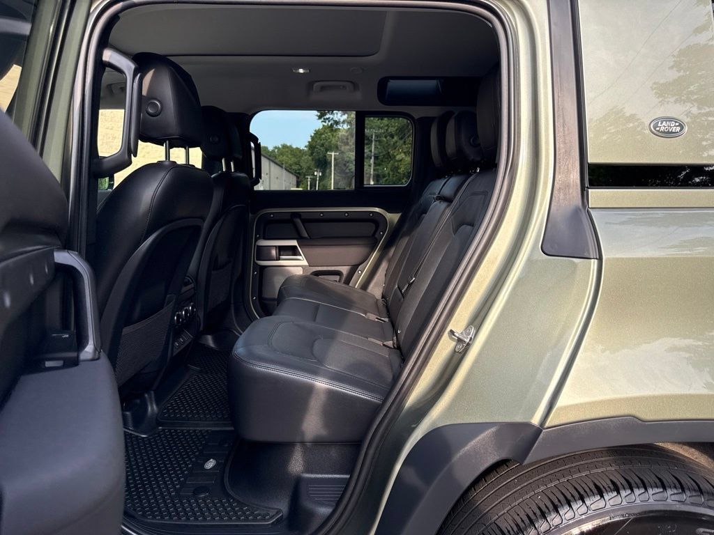 Certified 2023 Land Rover Defender 110 S AWD/4WD image 16