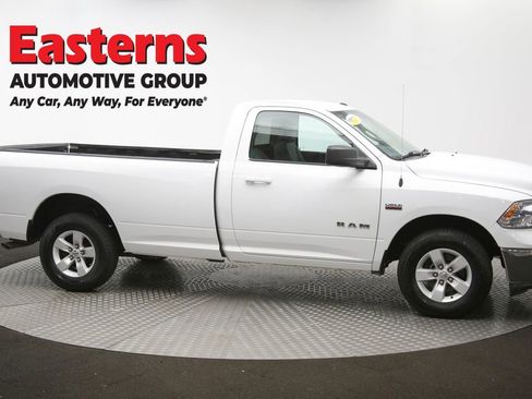 Used 2019 RAM 1500 Classic SLT image 43