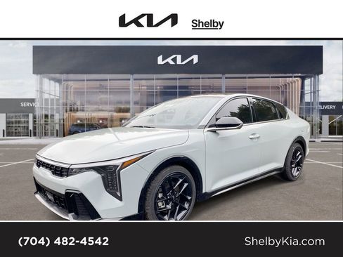 New 2025 Kia K4 GT-Line Turbo image 1