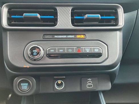 New 2026 Ford Maverick Lobo image 20