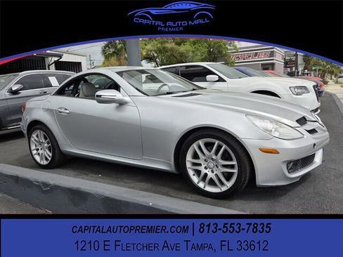 Used 2009 Mercedes-Benz SLK 300 image 1