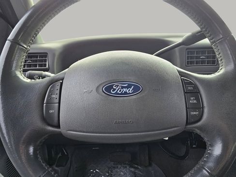 Used 2003 Ford F350 Lariat image 5