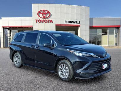 Certified 2022 Toyota Sienna LE