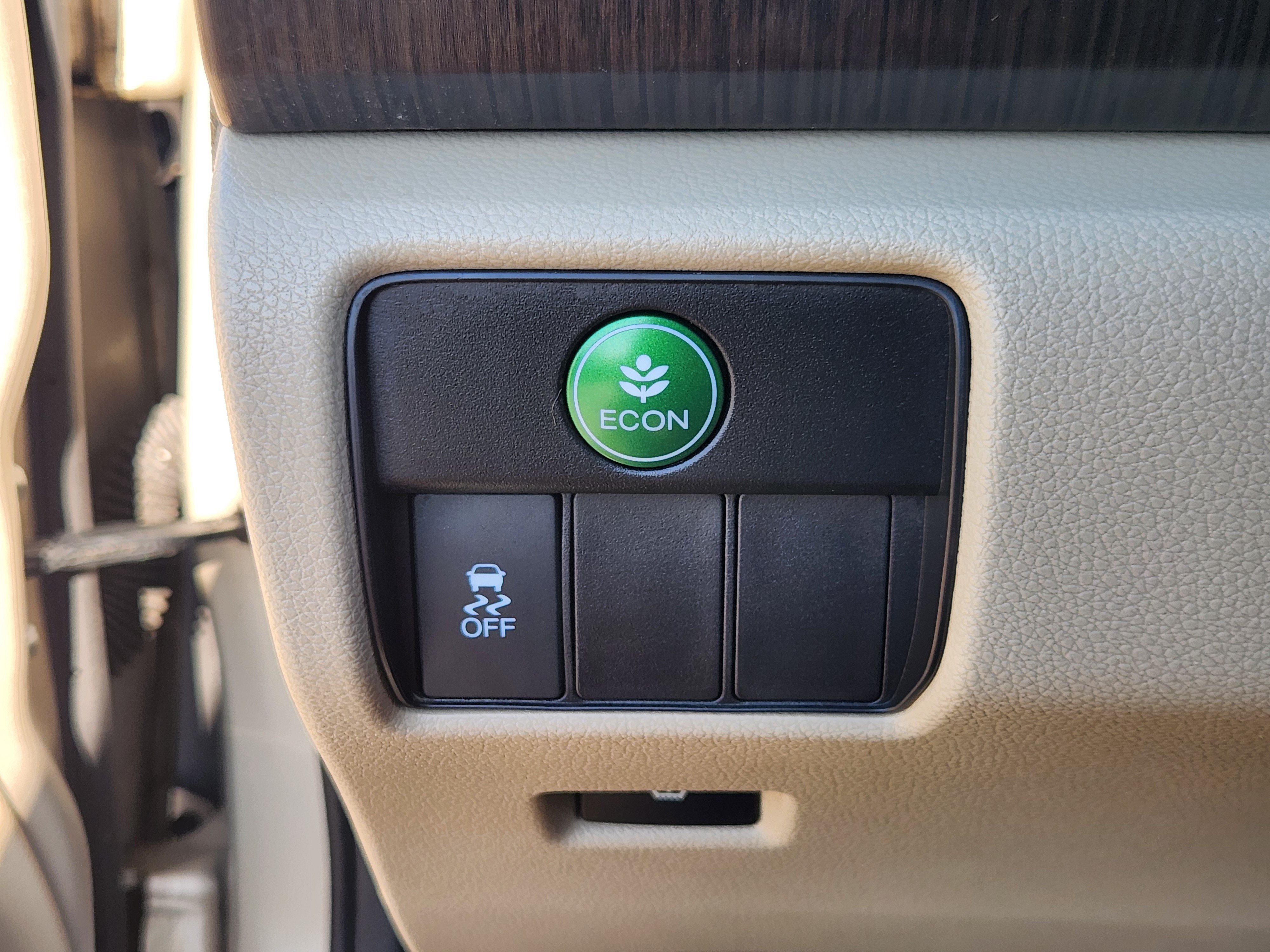Used 2015 Honda Accord EX image 26