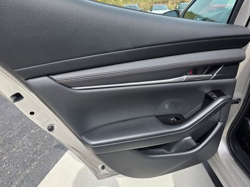 New 2025 MAZDA MAZDA3 s Sport image 8