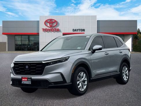 Used 2023 Honda CR-V LX image 2