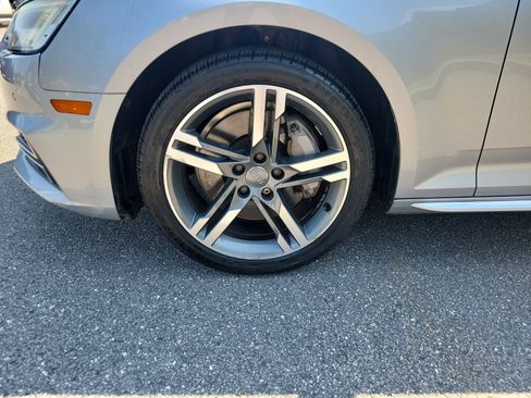 Used 2018 Audi A4 2.0T Premium Plus w/ Premium Plus Package AWD/4WD image 11