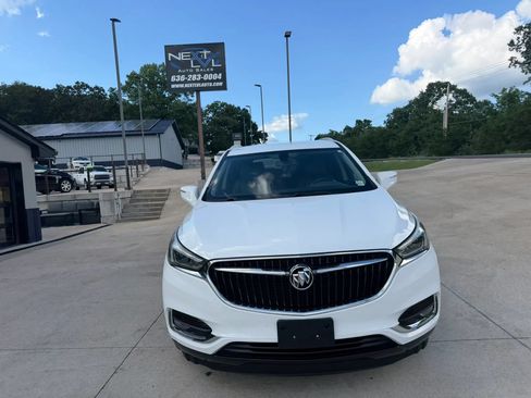 Used 2019 Buick Enclave Essence FWD image 4