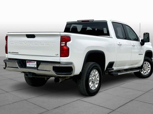 Used 2024 Chevrolet Silverado 2500 LT image 12