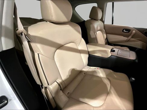 Used 2023 Nissan Armada SL w/ Captain's Chairs Package AWD/4WD image 25