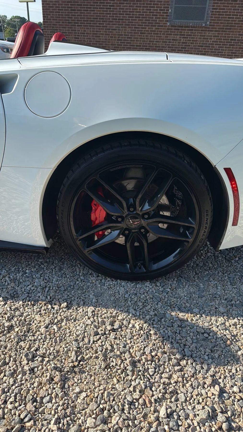 Used 2019 Chevrolet Corvette Stingray Convertible Z51 2LT RWD image 43