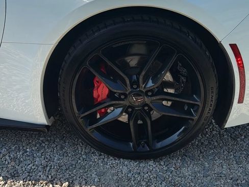 Used 2019 Chevrolet Corvette Stingray Convertible Z51 2LT RWD image 43