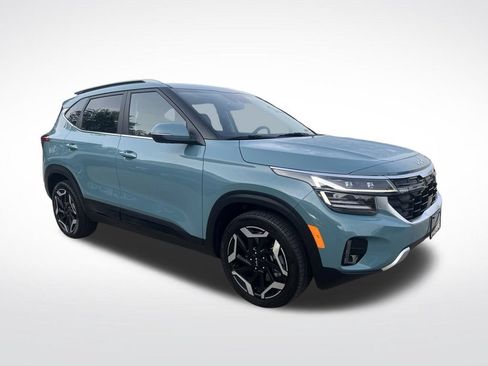 Used 2024 Kia Seltos SX w/ SX Sunroof Package AWD/4WD image 3