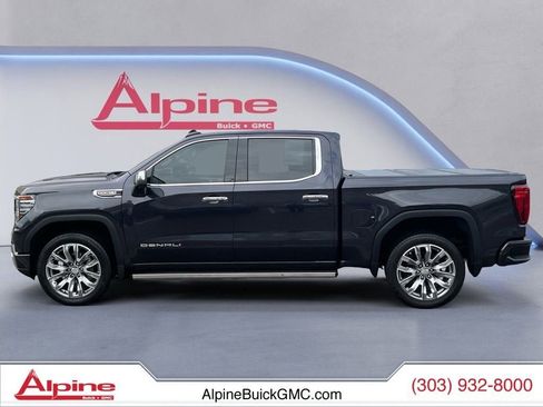 Used 2024 GMC Sierra 1500 Denali w/ Denali Reserve Package AWD/4WD image 2
