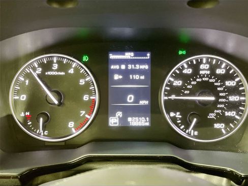 Used 2025 Subaru Outback Premium AWD/4WD image 20