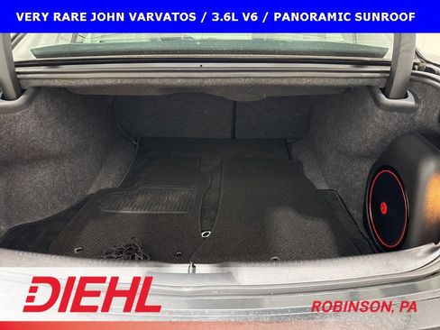 Used 2013 Chrysler 300 C image 9