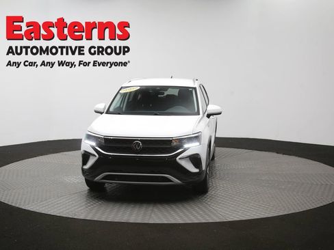 Used 2024 Volkswagen Taos SE FWD image 52
