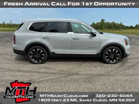 Used 2023 Kia Telluride SX AWD/4WD image 1