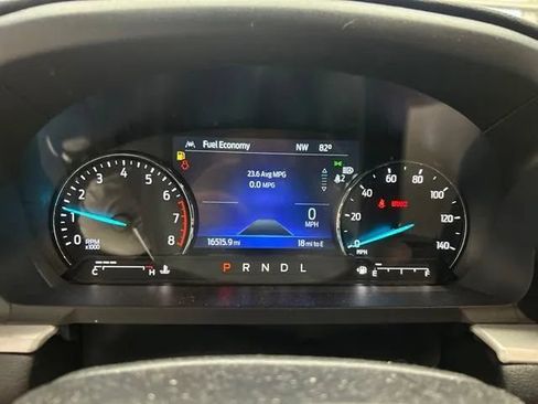Used 2023 Ford Explorer XLT AWD/4WD image 23