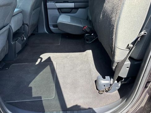 Used 2023 Ford F150 XLT w/ Trailer Tow Package image 13