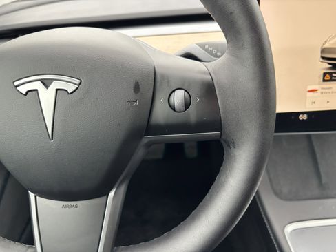 Used 2022 Tesla Model 3 Long Range AWD/4WD image 14