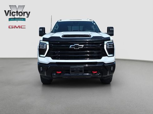 Used 2025 Chevrolet Silverado 3500 LTZ w/ Trail Boss Package AWD/4WD image 2