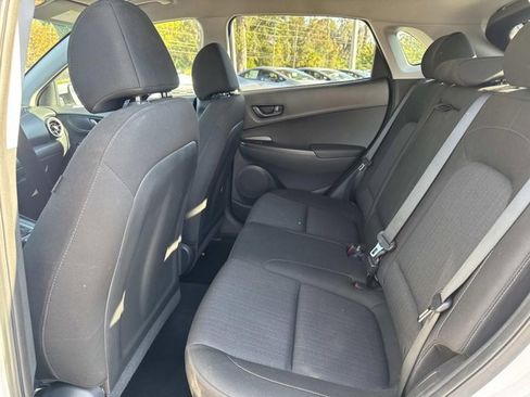 Used 2023 Hyundai Kona SEL image 14