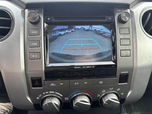 Used 2017 Toyota Tundra SR5 image 17