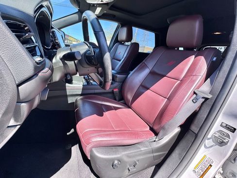 Used 2025 Dodge Durango R/T AWD/4WD image 13