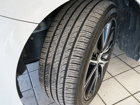 Used 2022 Toyota Camry SE image 48