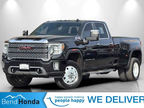 Used 2021 GMC Sierra 3500 Denali w/ Denali Ultimate Package AWD/4WD image 1