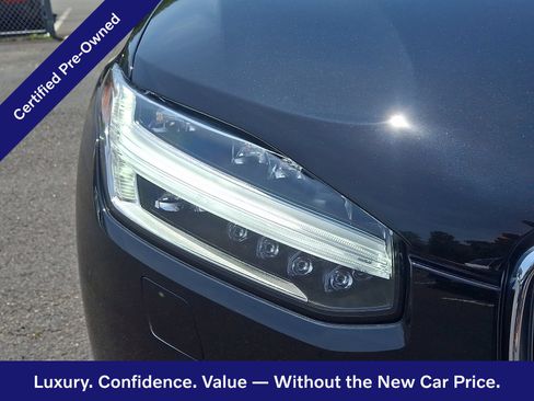 Certified 2024 Volvo XC90 B6 Plus w/ Protection Package AWD/4WD image 10