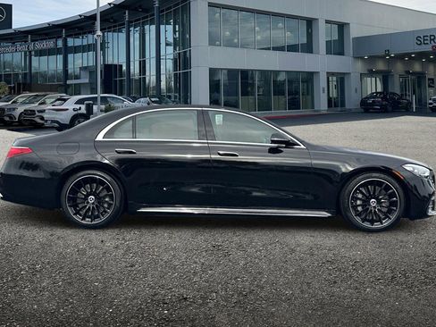 New 2026 Mercedes-Benz S 580 4MATIC Sedan image 3