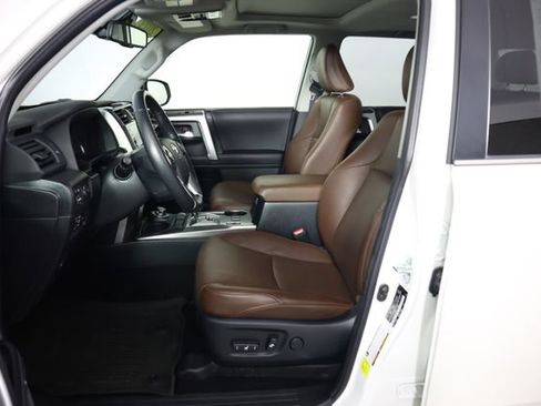 Used 2023 Toyota 4Runner Limited AWD/4WD image 35