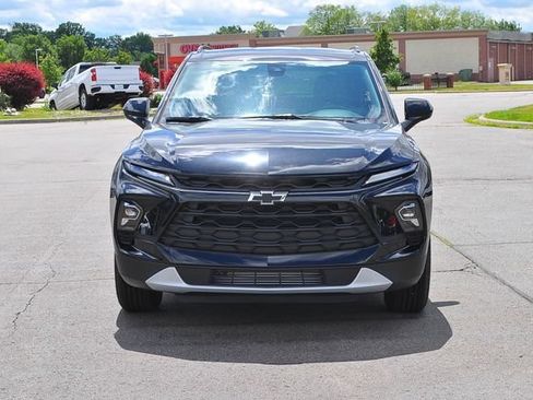 New 2026 Chevrolet Blazer LT w/ Convenience Package FWD image 6