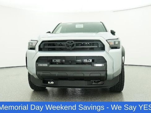 New 2026 Toyota 4Runner SR5 AWD/4WD image 31