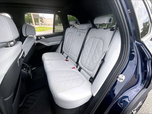 New 2026 BMW X5 xDrive40i w/ Climate Comfort Package AWD/4WD image 23