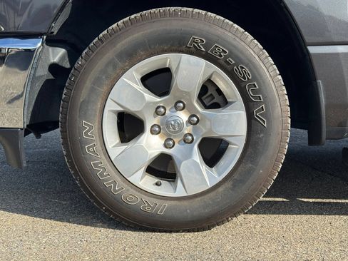 Used 2020 RAM 1500 Big Horn AWD/4WD image 10