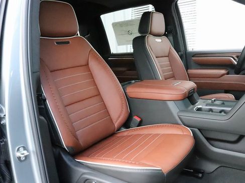 New 2025 GMC Sierra 2500 Denali Ultimate image 20