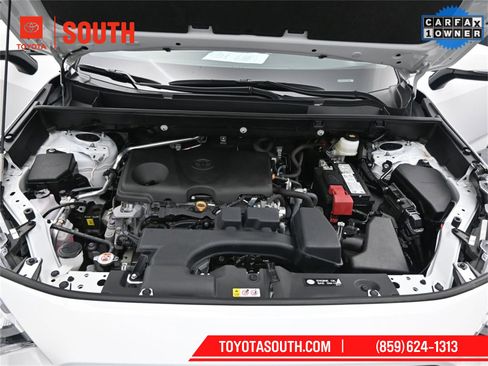 Used 2024 Toyota RAV4 Adventure image 31