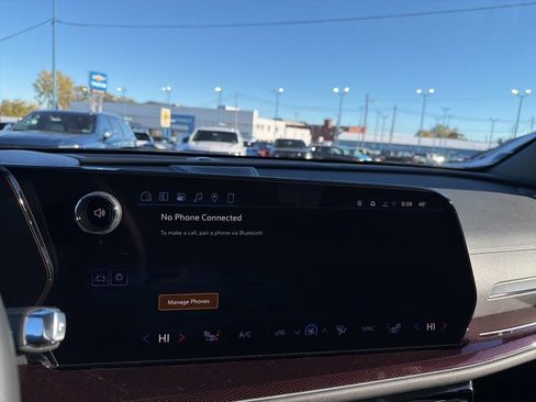 New 2026 Chevrolet Traverse Z71 w/ Enhanced Driving Package image 27