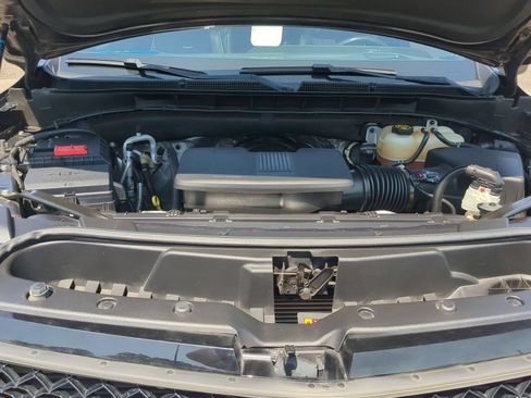 Certified 2022 Cadillac Escalade ESV Sport Platinum RWD image 33