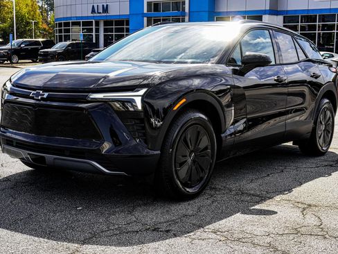 New 2026 Chevrolet Blazer EV LT image 3