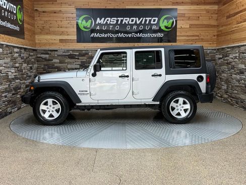 Used 2012 Jeep Wrangler Unlimited Sport image 6