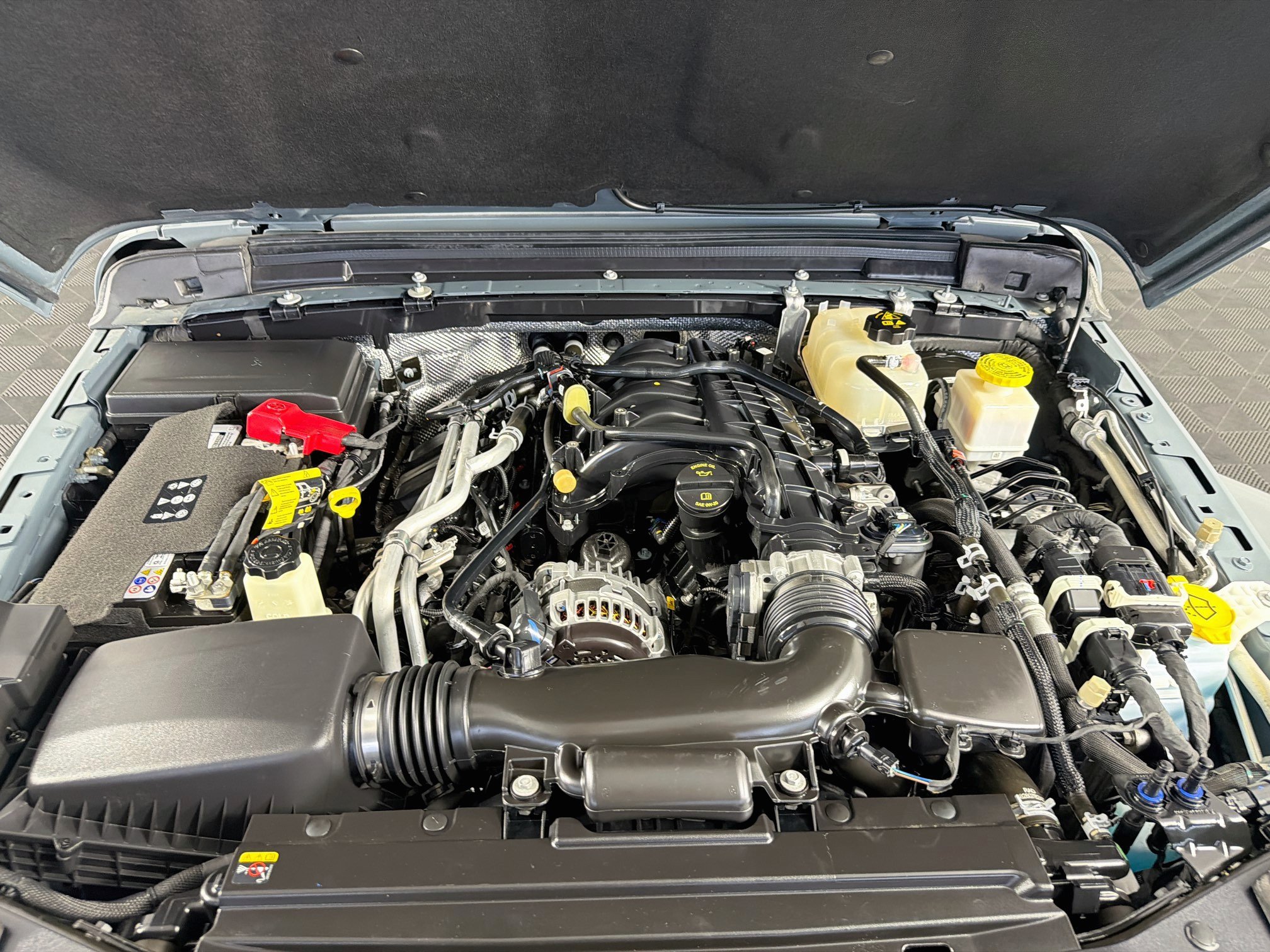 Used 2024 Jeep Gladiator Sport AWD/4WD image 32