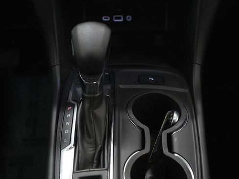 Used 2024 Chevrolet Equinox LT image 20