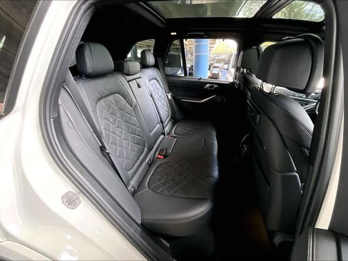 Certified 2023 BMW X5 sDrive40i w/ Executive Package RWD image 20