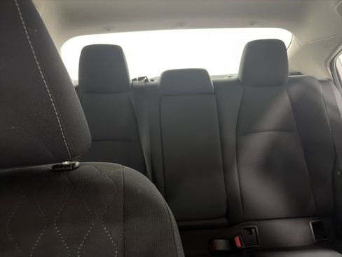 Used 2023 Toyota Corolla LE image 32