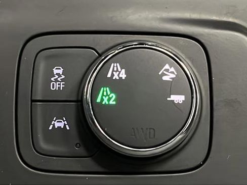 Used 2020 Chevrolet Traverse RS AWD/4WD image 35
